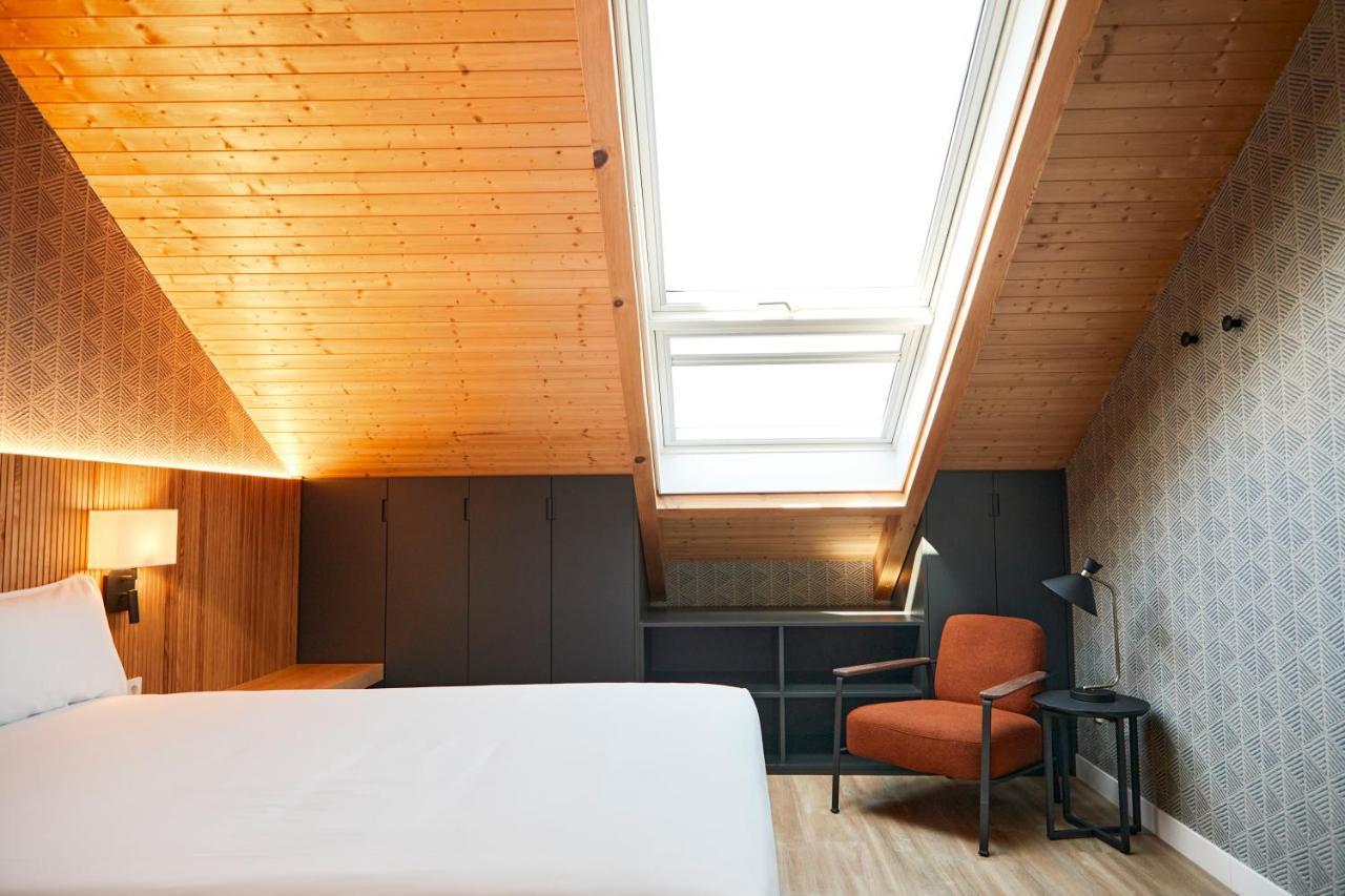 Latroupe Prado Hostel Мадрид Екстериор снимка