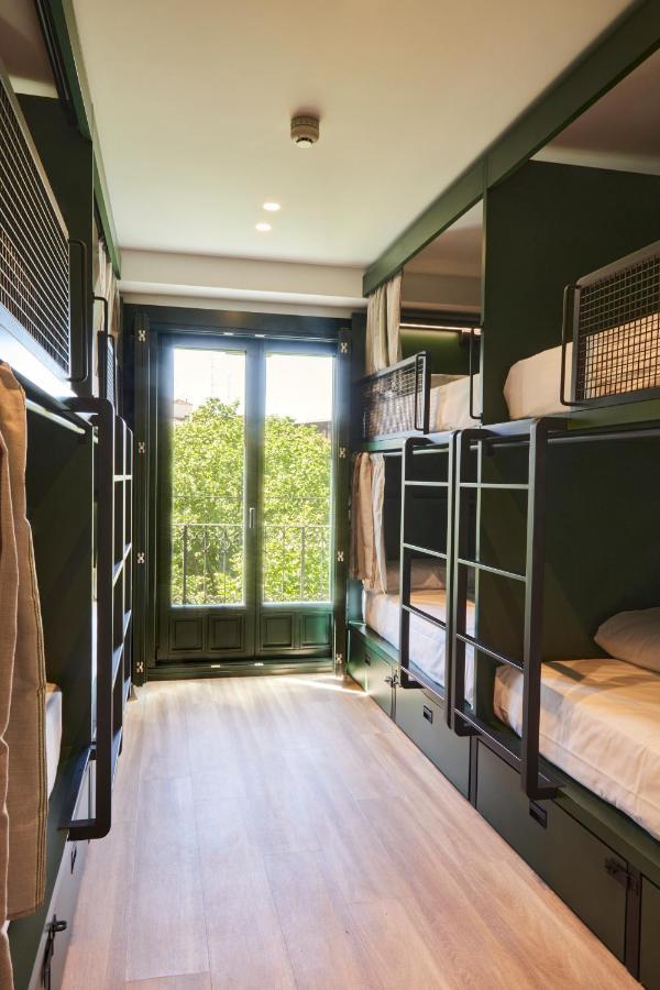 Latroupe Prado Hostel Мадрид Екстериор снимка